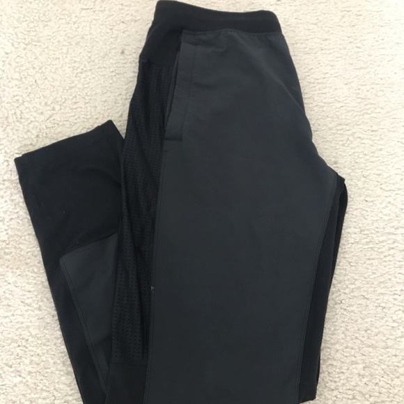lululemon athletica Other - Lululemon Mens Joggers - size L